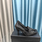 HIGH HEELS IN BLACK SHEEPSKIN